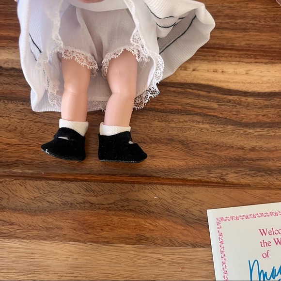 Vintage Bon Voyage Little Miss Magnim 8 in Madame Alexander Doll - Picture 5 of 10